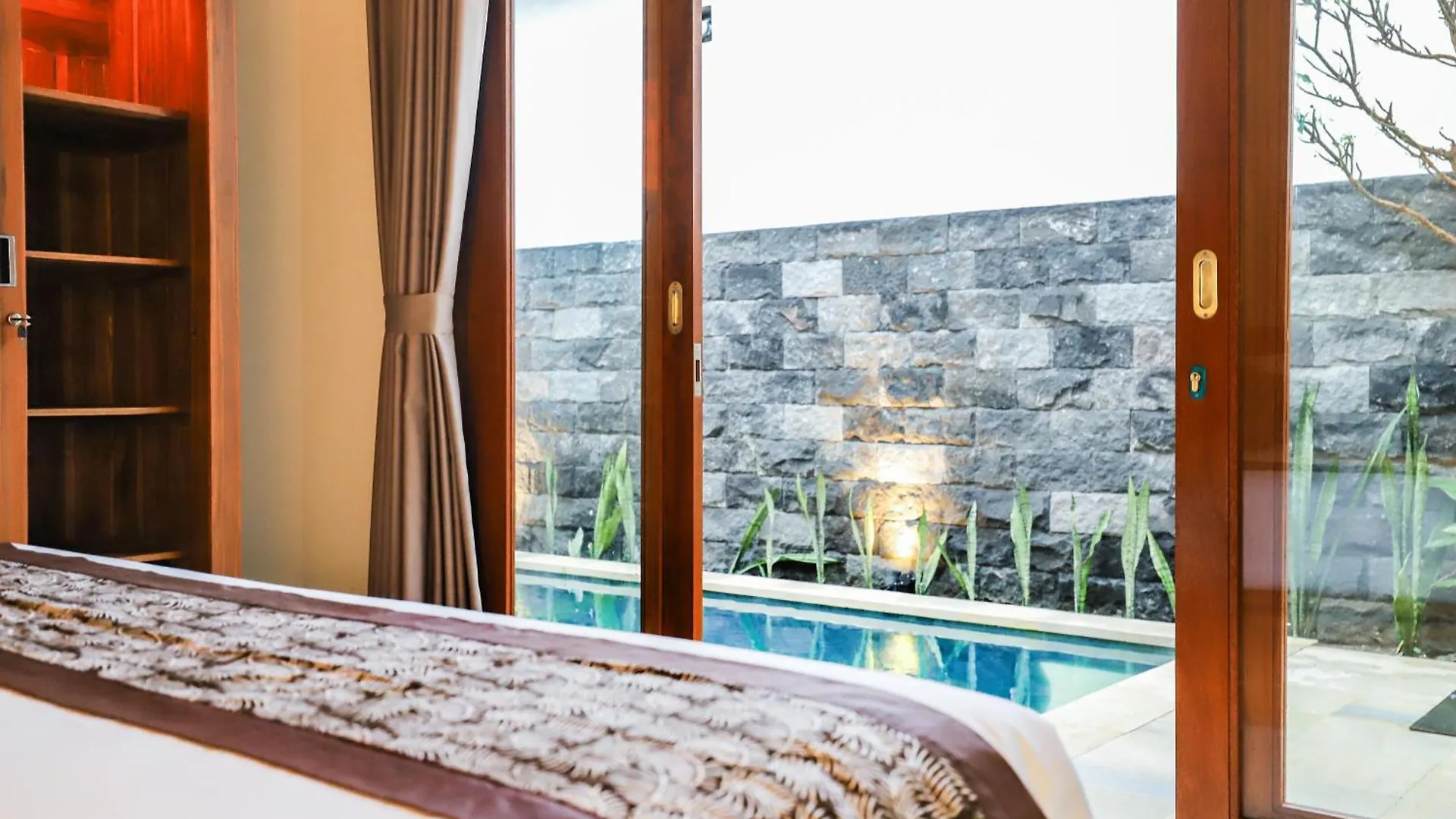 Dua Art Villa 1: Creative Space Near Titibatu Club Ubud  Ubud (Bali)