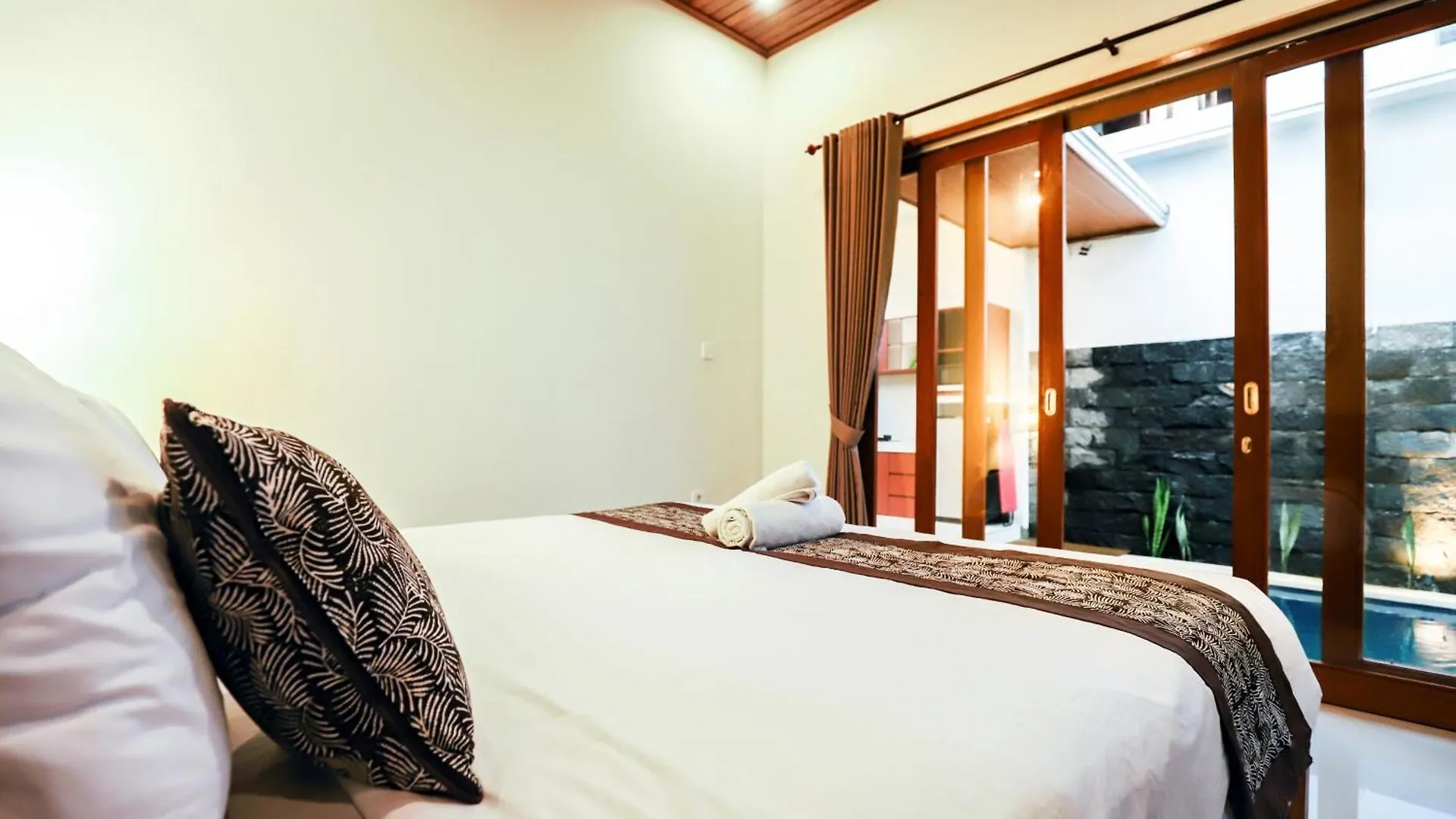 Dua Art Villa 1: Creative Space Near Titibatu Club Ubud Indonezja